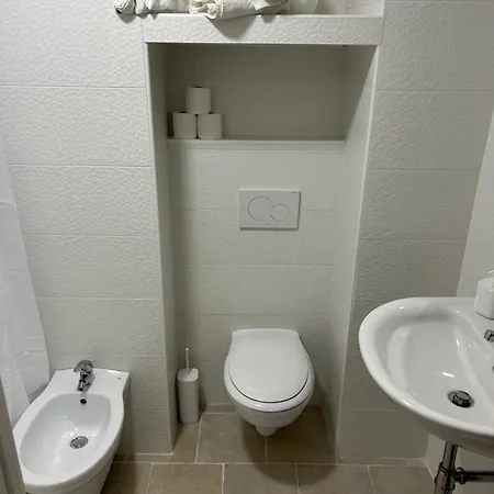 Le Finestre Sul Tufo Apartment